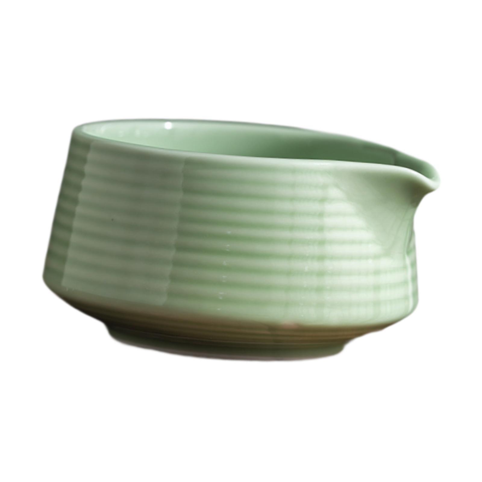 抹茶茶碗。日本の伝統的な茶道に欠かせない、注ぎ口付きの陶器製 - Japanese Tea のレビューと価格